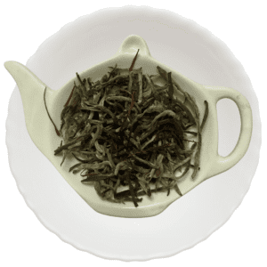 Saffron white tea