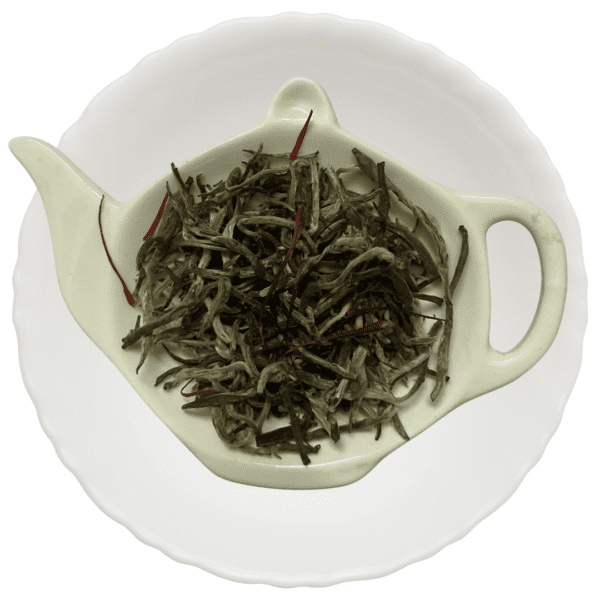 Saffron white tea